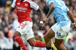 爱游戏下载-阿森纳惨遭利兹联绝杀，遭遇两连败失利