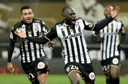 爱游戏体育官网-关于蒙彼利埃零封巴黎FC，继续领跑法国联赛的信息