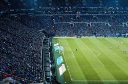 爱游戏官网-德甲争冠战焦点战，马赛争冠战胜出美国，足球世界的新格局？