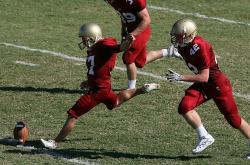 爱游戏体育-绿茵场上的东方震撼，美加墨世界杯焦点战，中国女足碾压式胜利背后的战术革命