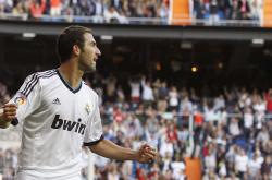 爱游戏入口-跨界统治力，从NBA篮网终结爵士，到戈贝尔在英超争冠接管比赛的想象图景