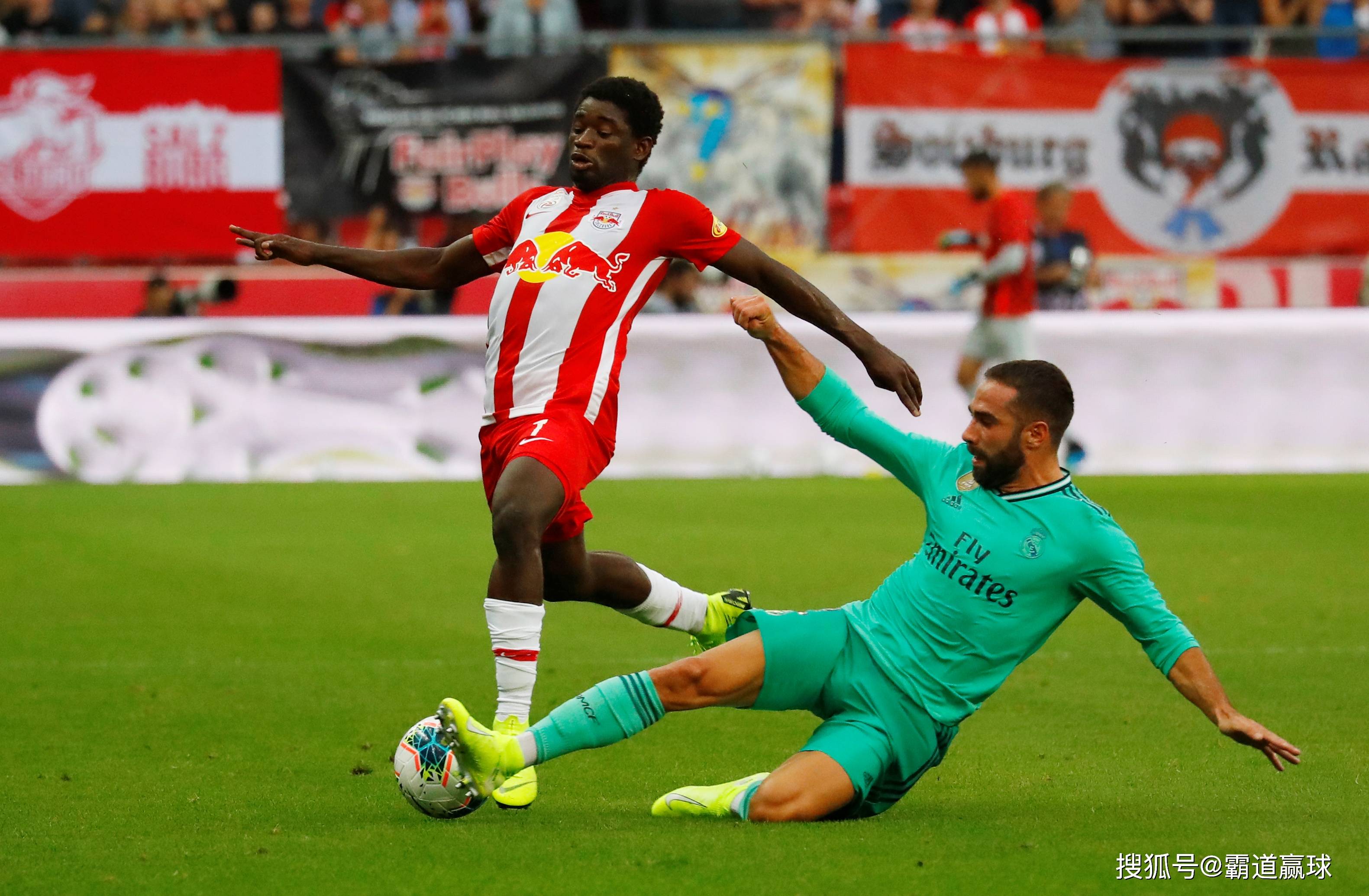 包含萨尔茨堡主场击败劲敌,保持不败纪录的词条 包含萨尔茨堡主场击败劲敌,保持不败纪录的词条