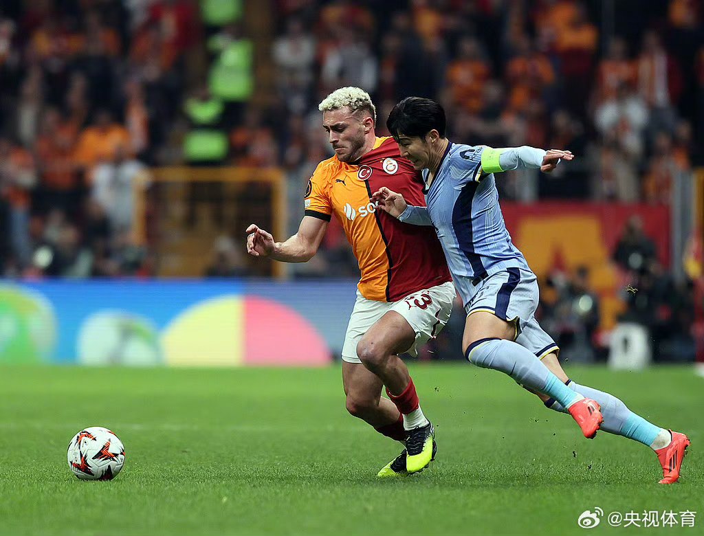 阿扎尔梅西交锋——欧洲杯将上演谁与争锋 阿扎尔梅西交锋——欧洲杯将上演谁与争锋