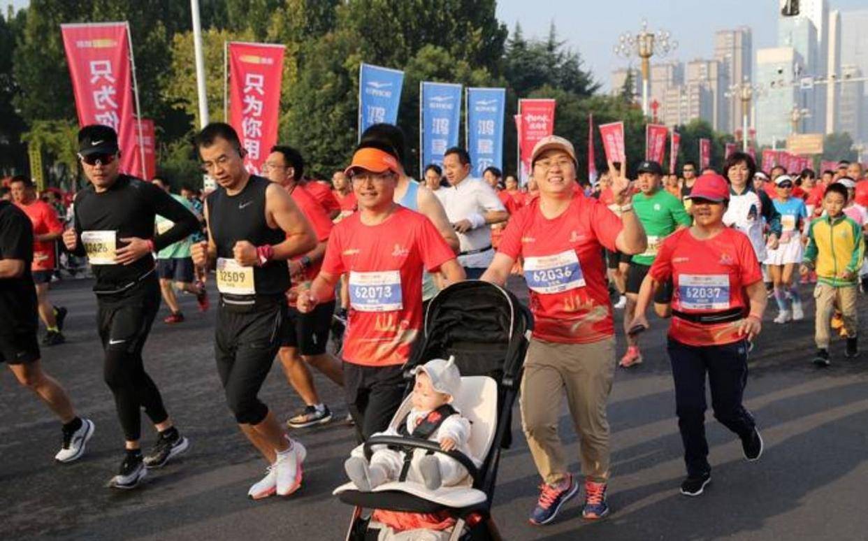 精彩的比赛吸引了无数关注者