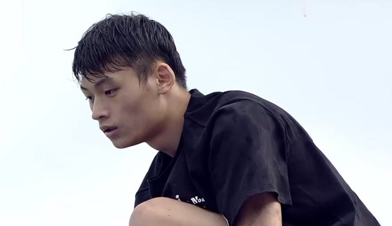 韩国运动员实现突破,勇敢闯关夺冠 韩国运动员实现突破,勇敢闯关夺冠