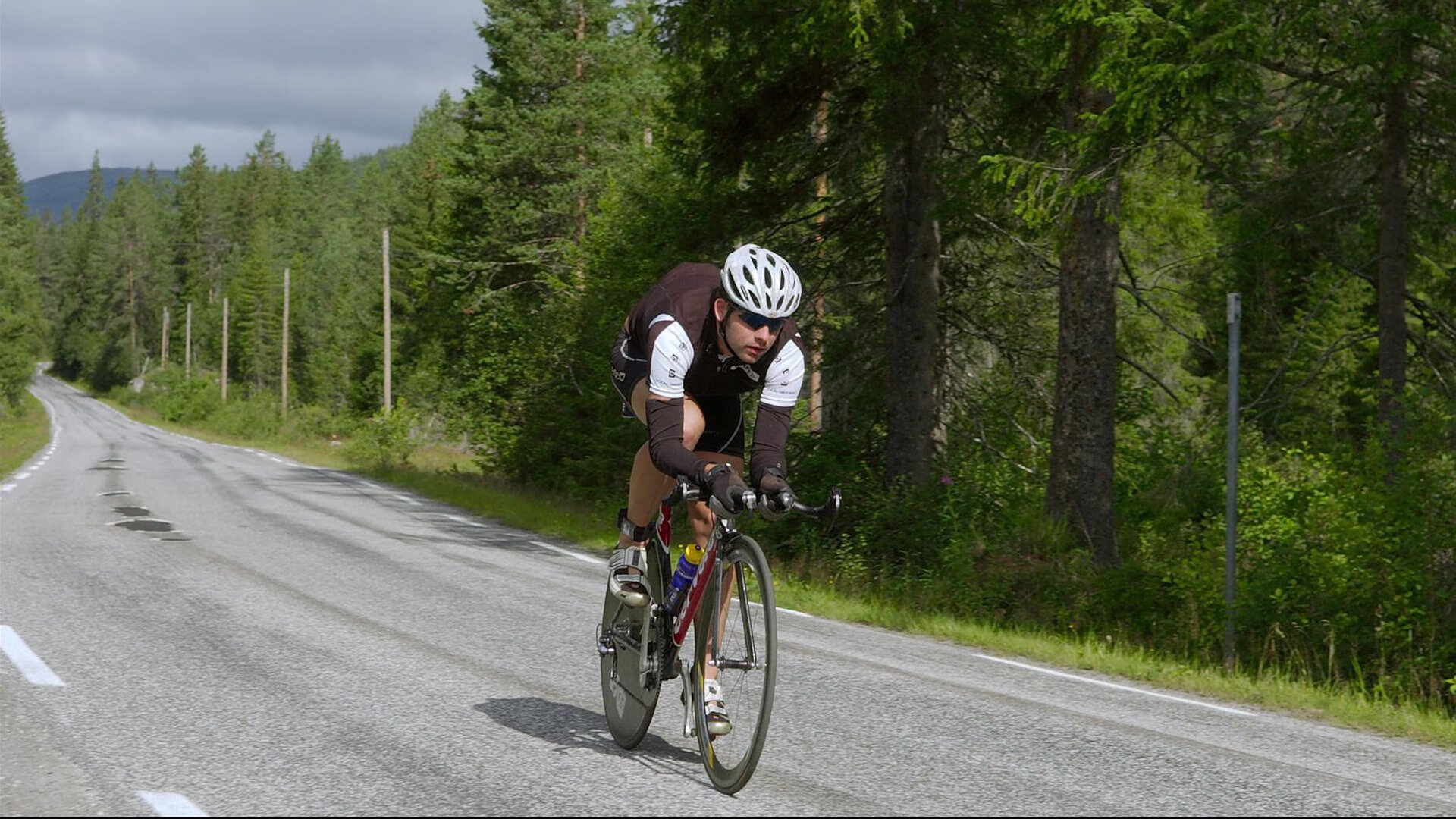 阿克一锤定音!塞维利亚焦点战完胜阿尔及利亚,诠释何为关键先生
